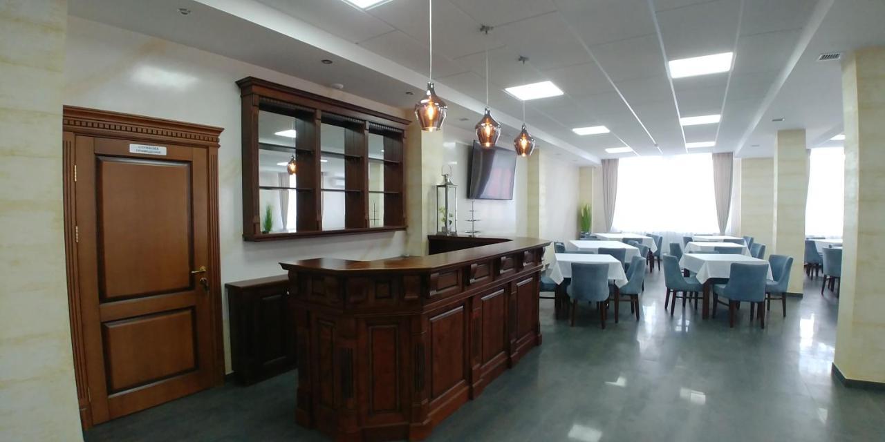 Hotel Meridian Brodi Kültér fotó