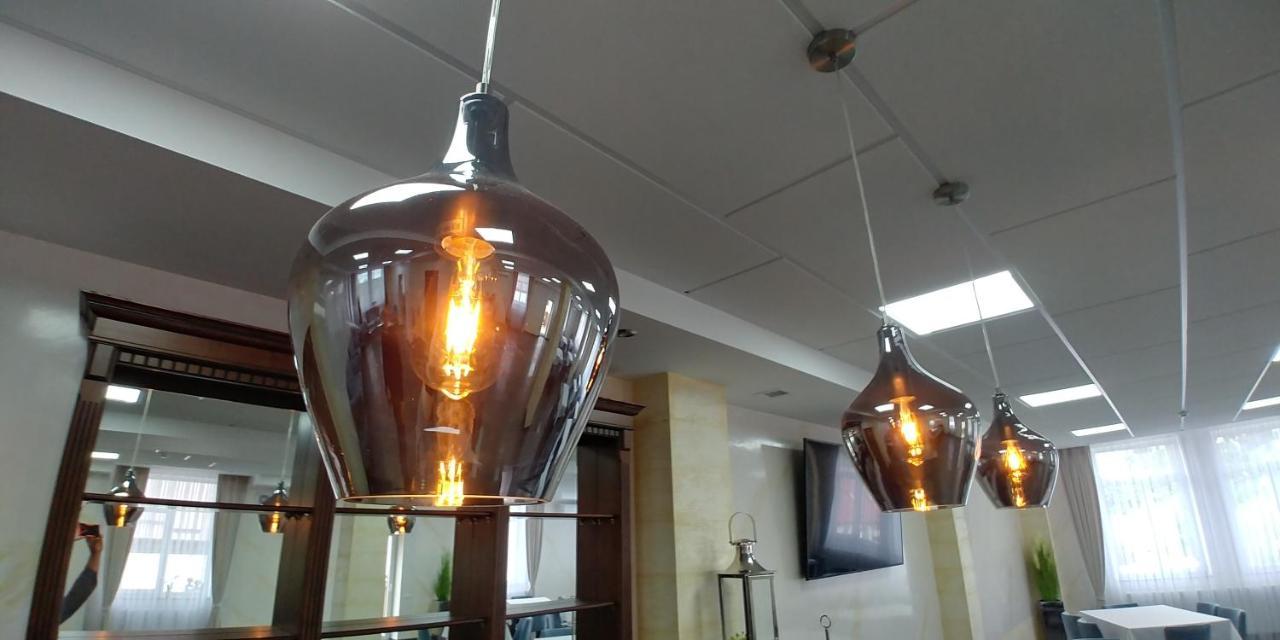 Hotel Meridian Brodi Kültér fotó