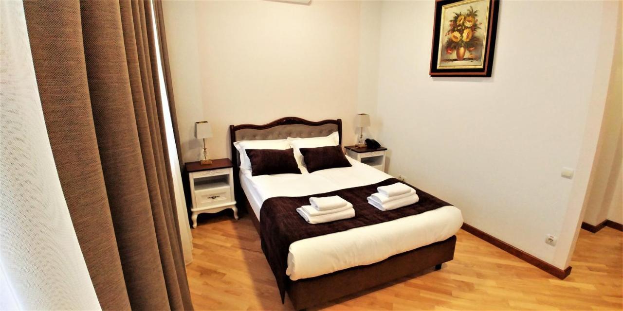 Hotel Meridian Brodi Kültér fotó